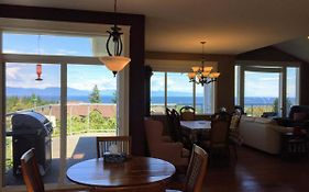 Neckpoint Treasure Bnb